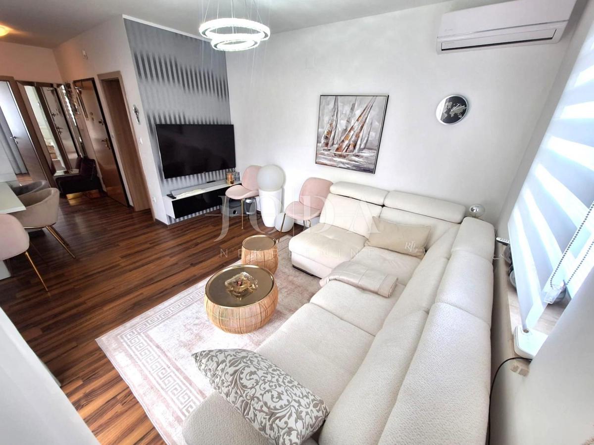 Möblierte Einzimmerwohnung in Meeresnähe, Šilo