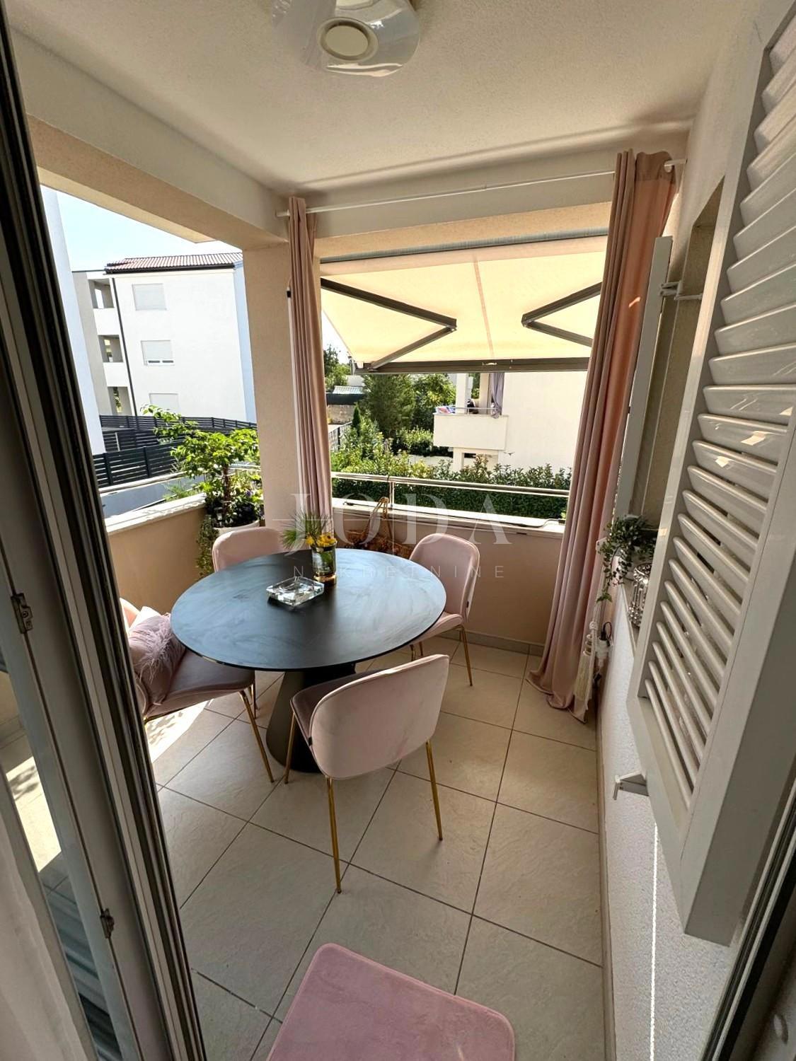 Möblierte Einzimmerwohnung in Meeresnähe, Šilo