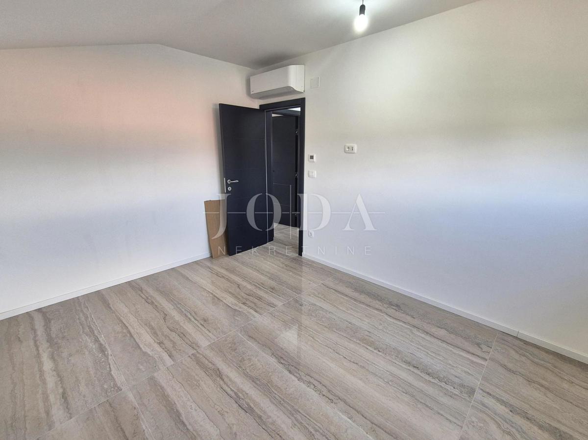 Apartment with a beautiful view of the sea in Malinska