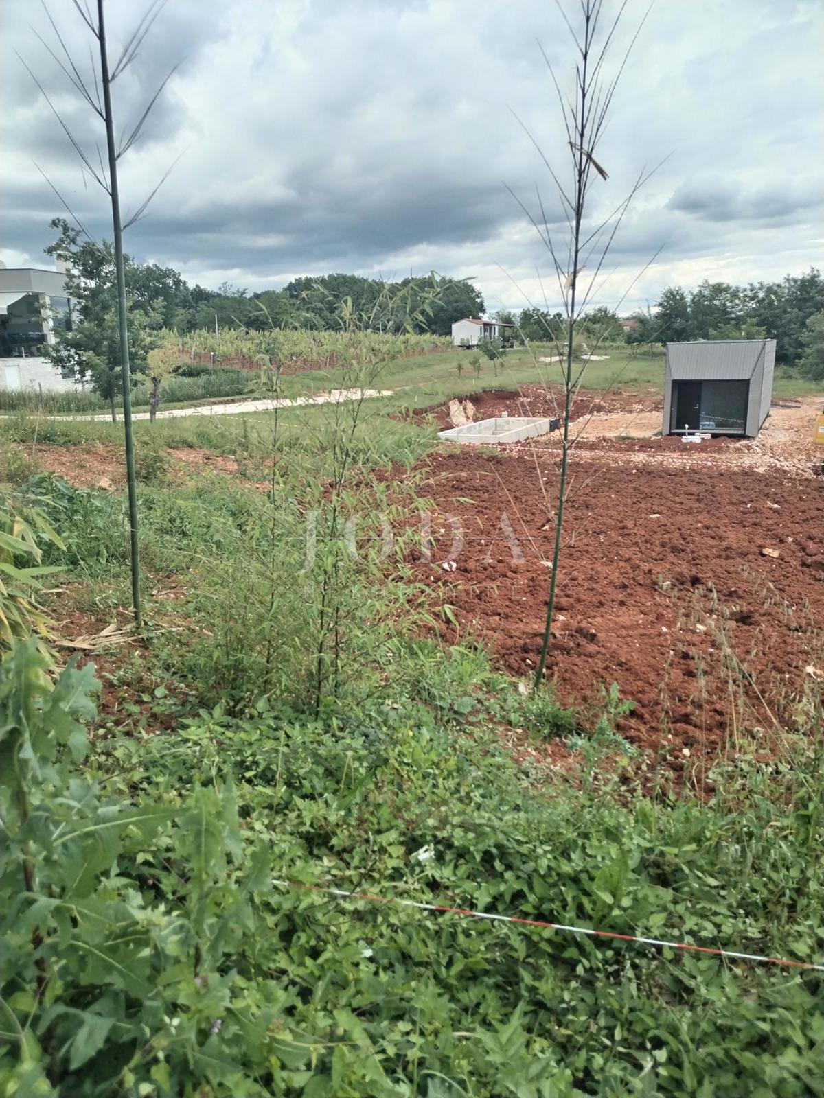 Terreno Labin, 900m2