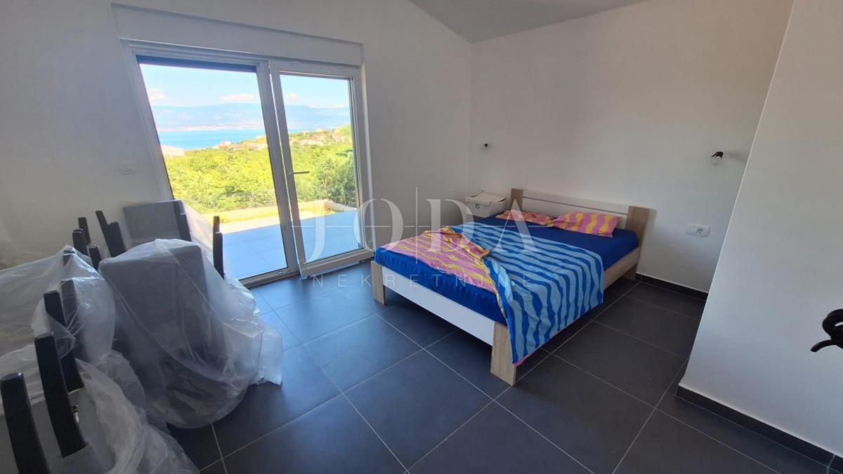 Vrbnik - nuova casa con vista mare