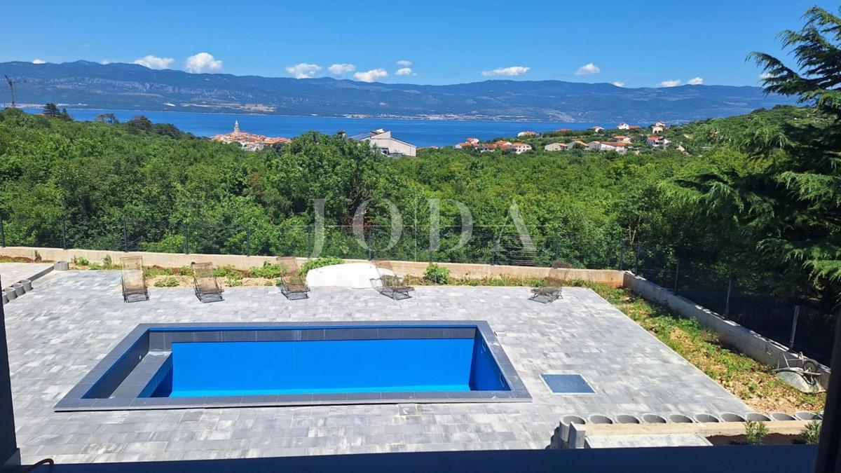 Vrbnik - nuova casa con vista mare