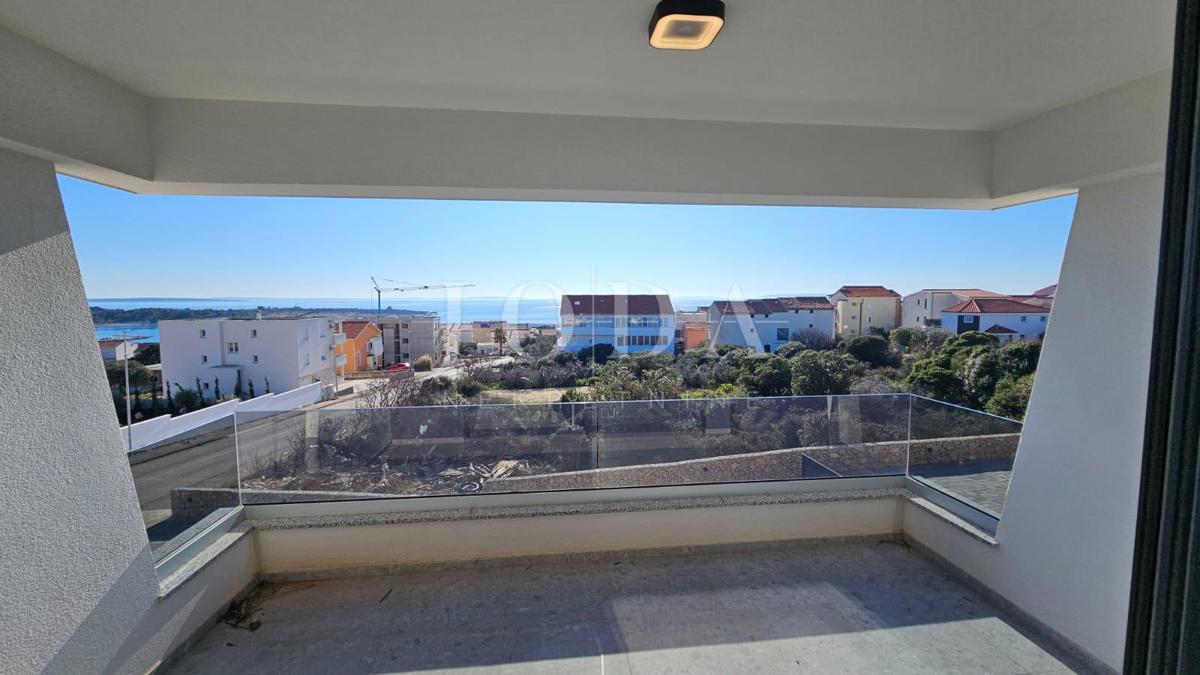 Nuovo edificio Novalja