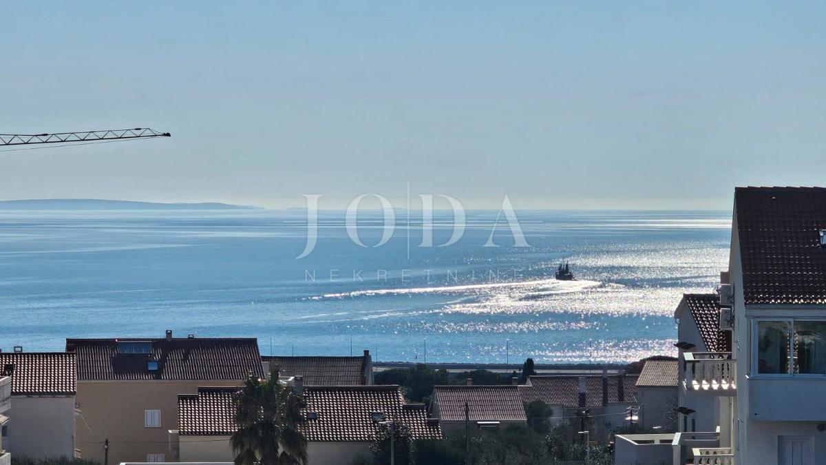 Nuovo edificio Novalja