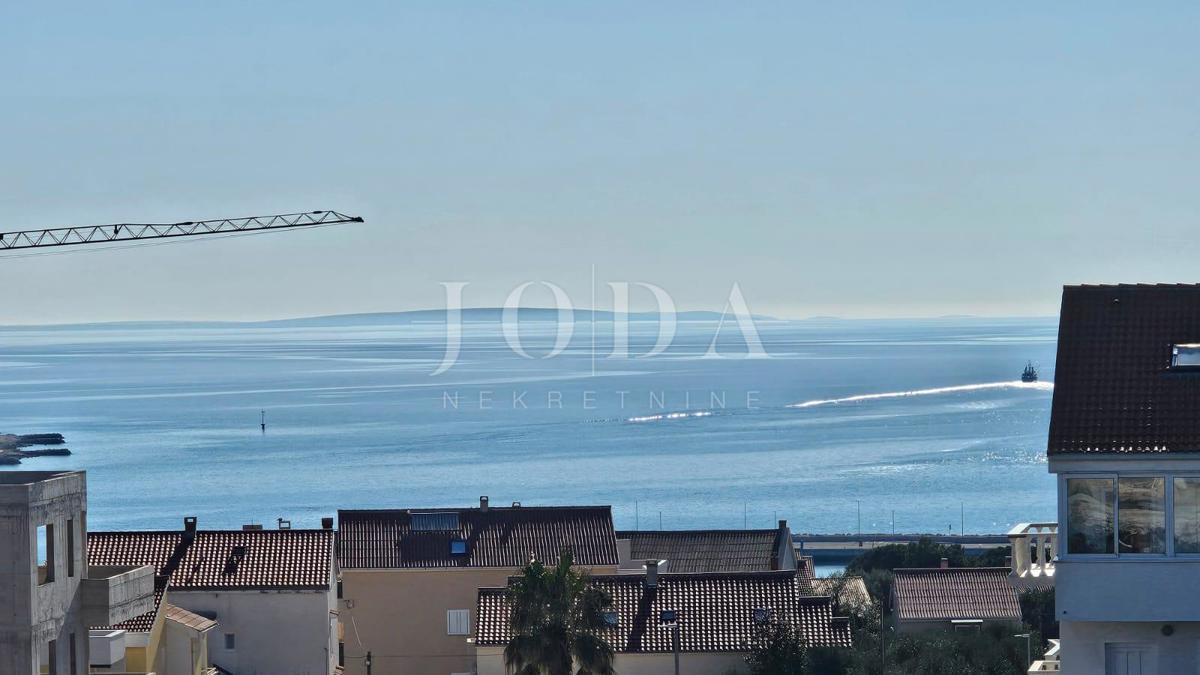 Nuovo edificio Novalja