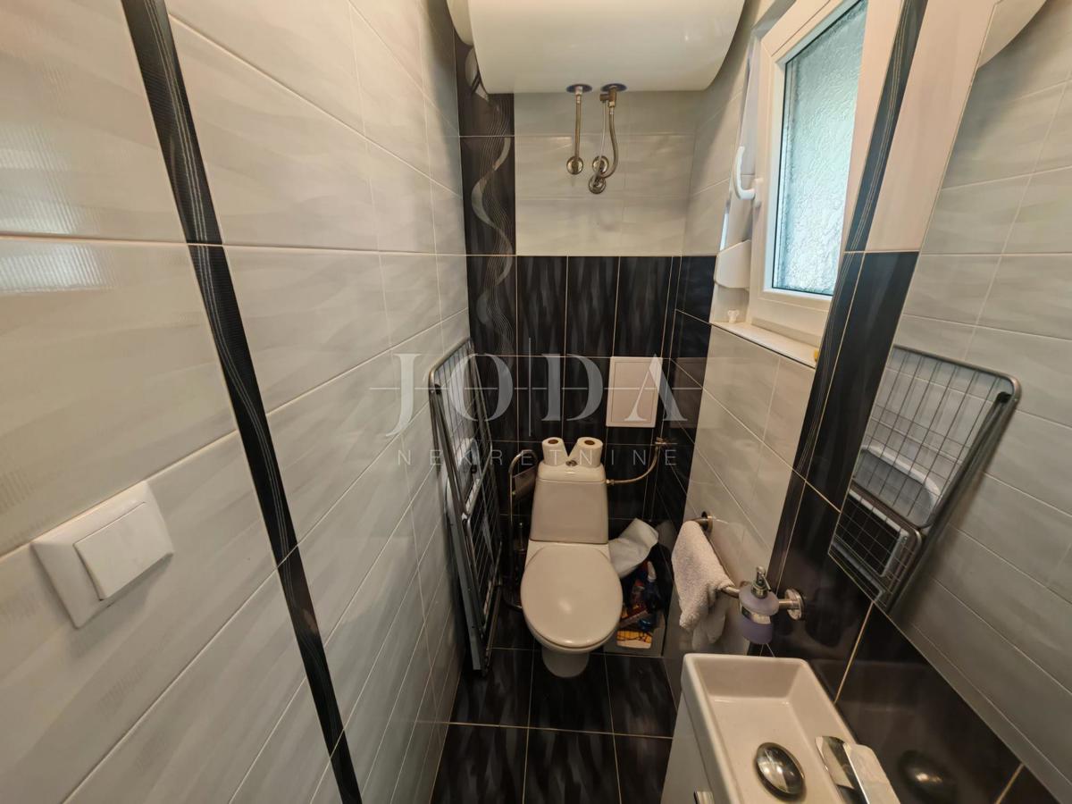 Casa con 3 appartamenti vicino al mare