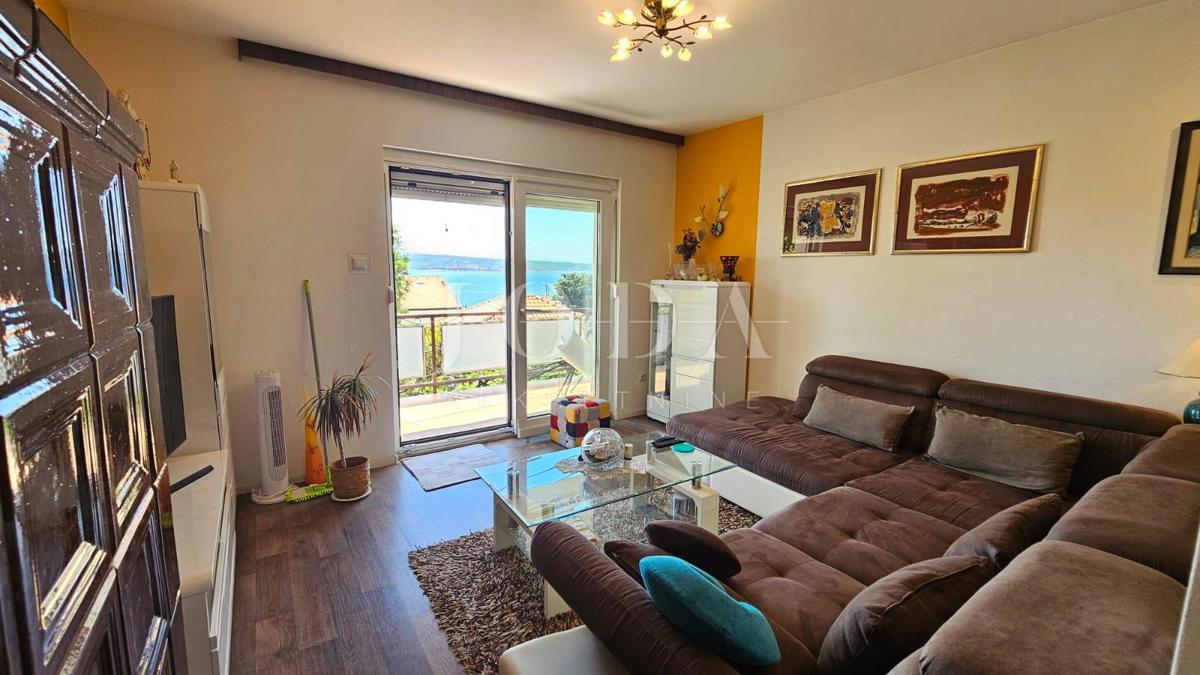 Casa con 3 appartamenti vicino al mare