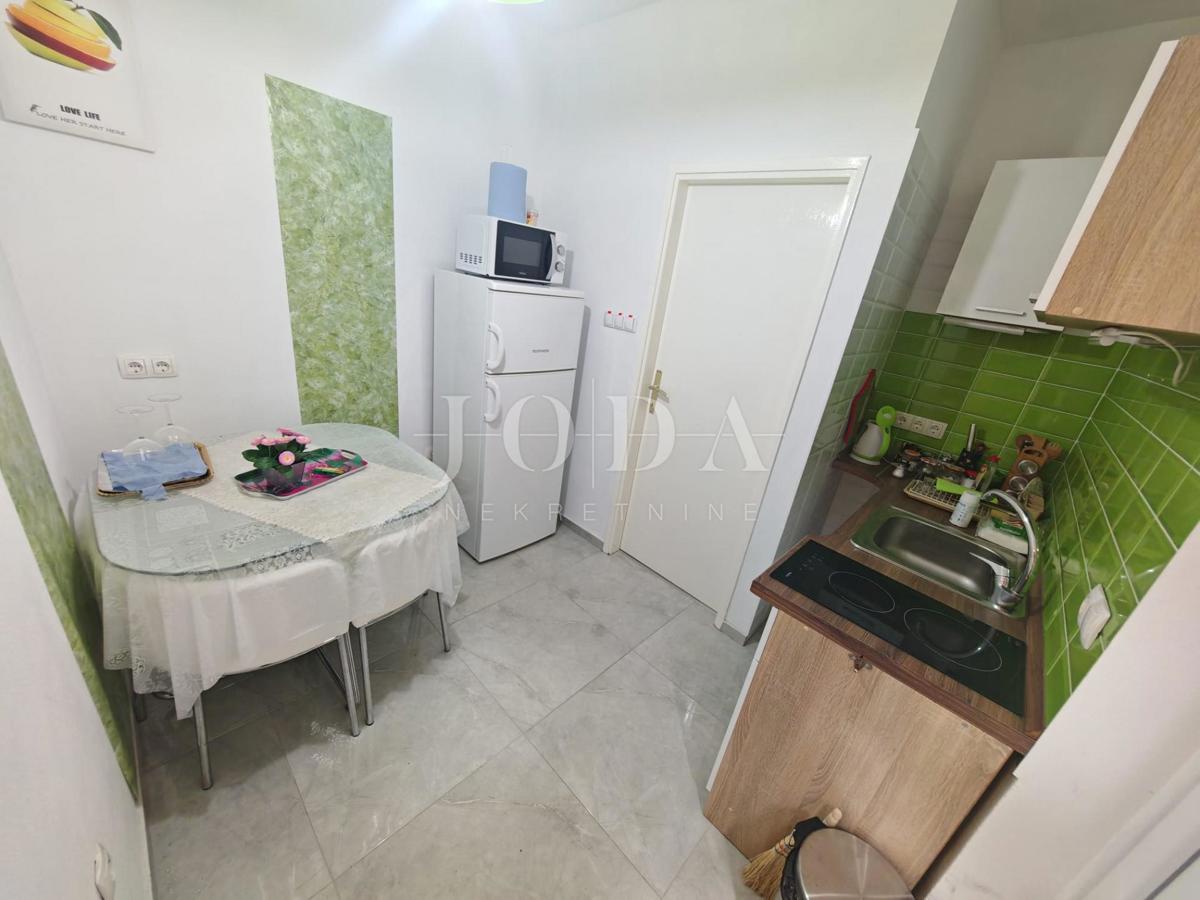 Casa con 3 appartamenti vicino al mare