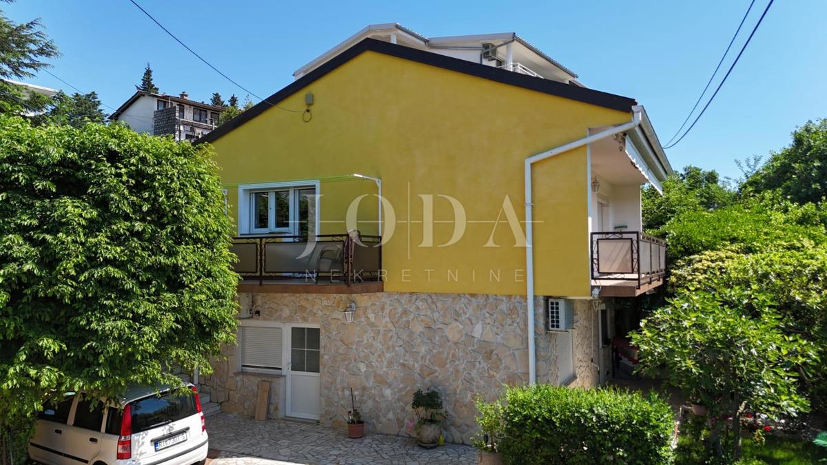 Casa con 3 appartamenti vicino al mare