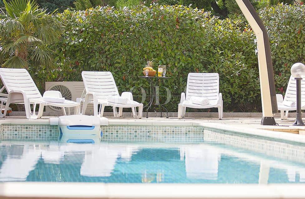 Novi Vinodolski casa con piscina