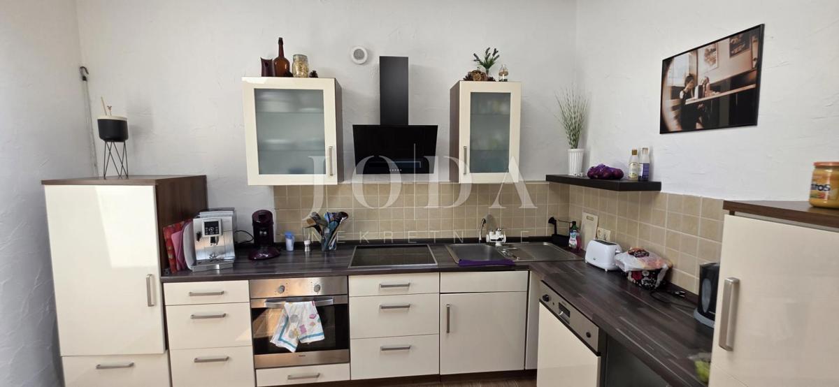 Crikvenica, casa a schiera in ottima posizione