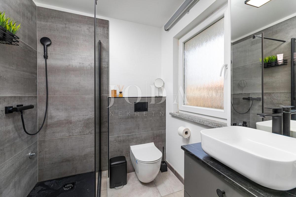 Casa con giardino e vista mare!