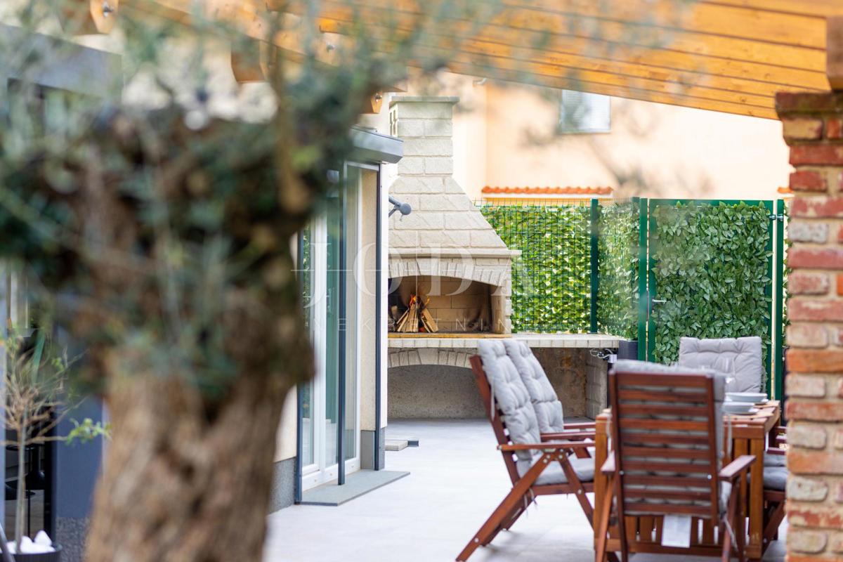 Casa con giardino e vista mare!