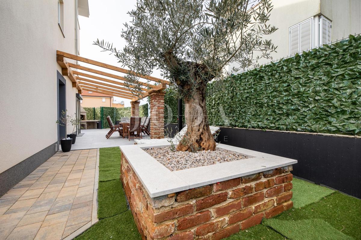 Casa con giardino e vista mare!