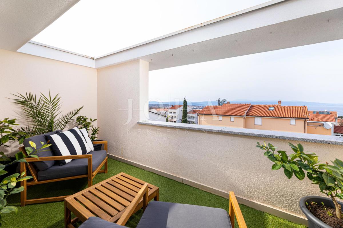 Casa con giardino e vista mare!