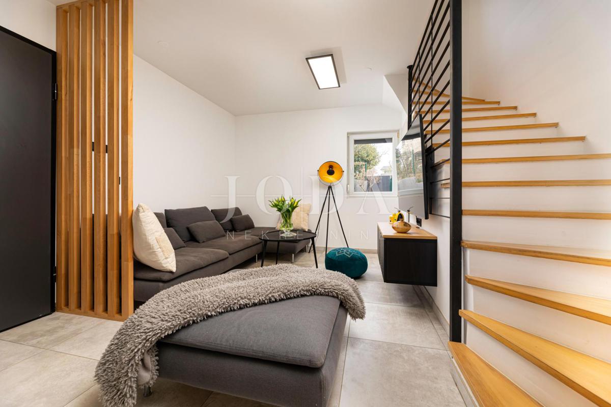 Casa con giardino e vista mare!