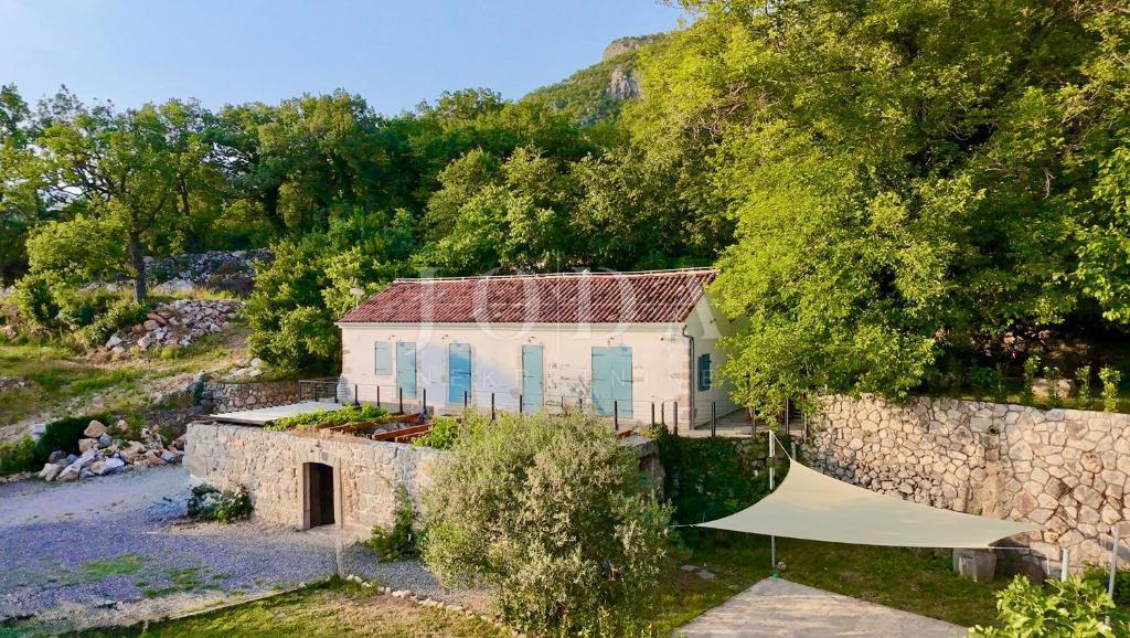 Casa Grižane-Belgrad, Vinodolska Općina, 585m2