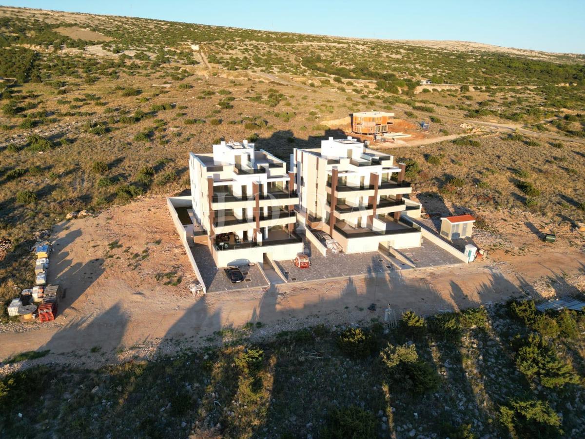 Allogio Šimuni, Pag, 108,32m2