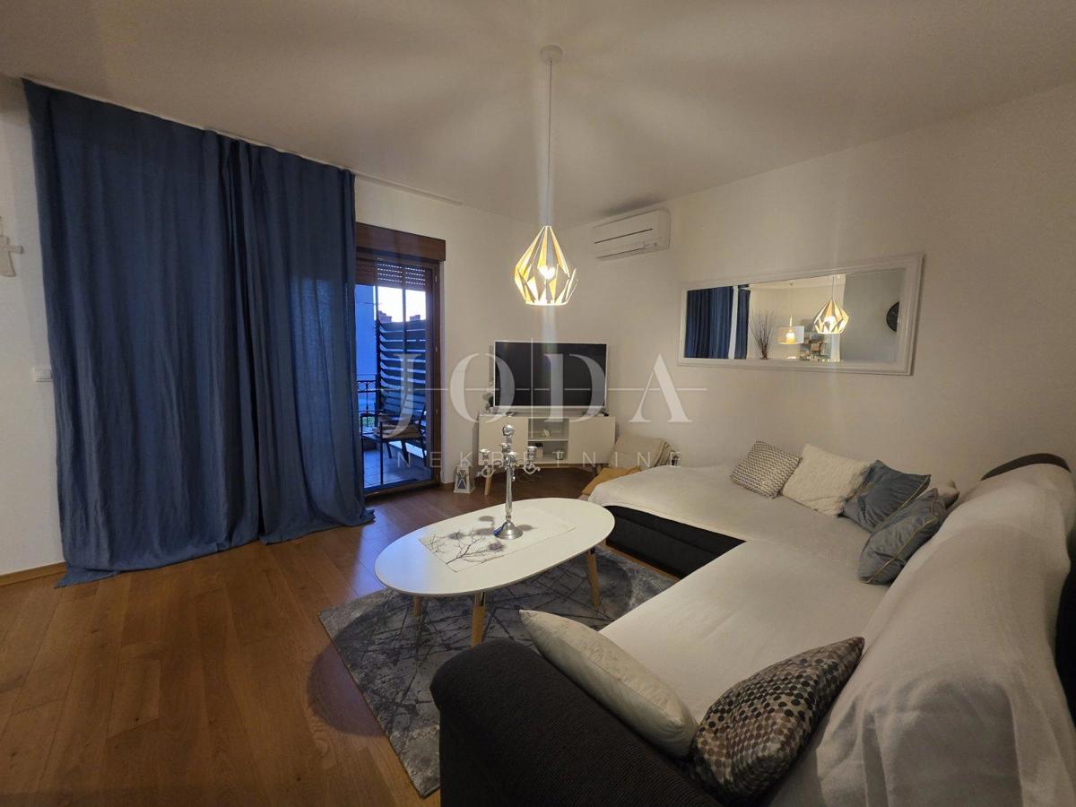 Crikvenica, appartamento al piano terra in ottima posizione