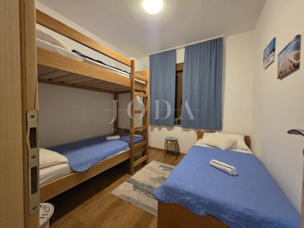 Crikvenica, appartamento al piano terra in ottima posizione