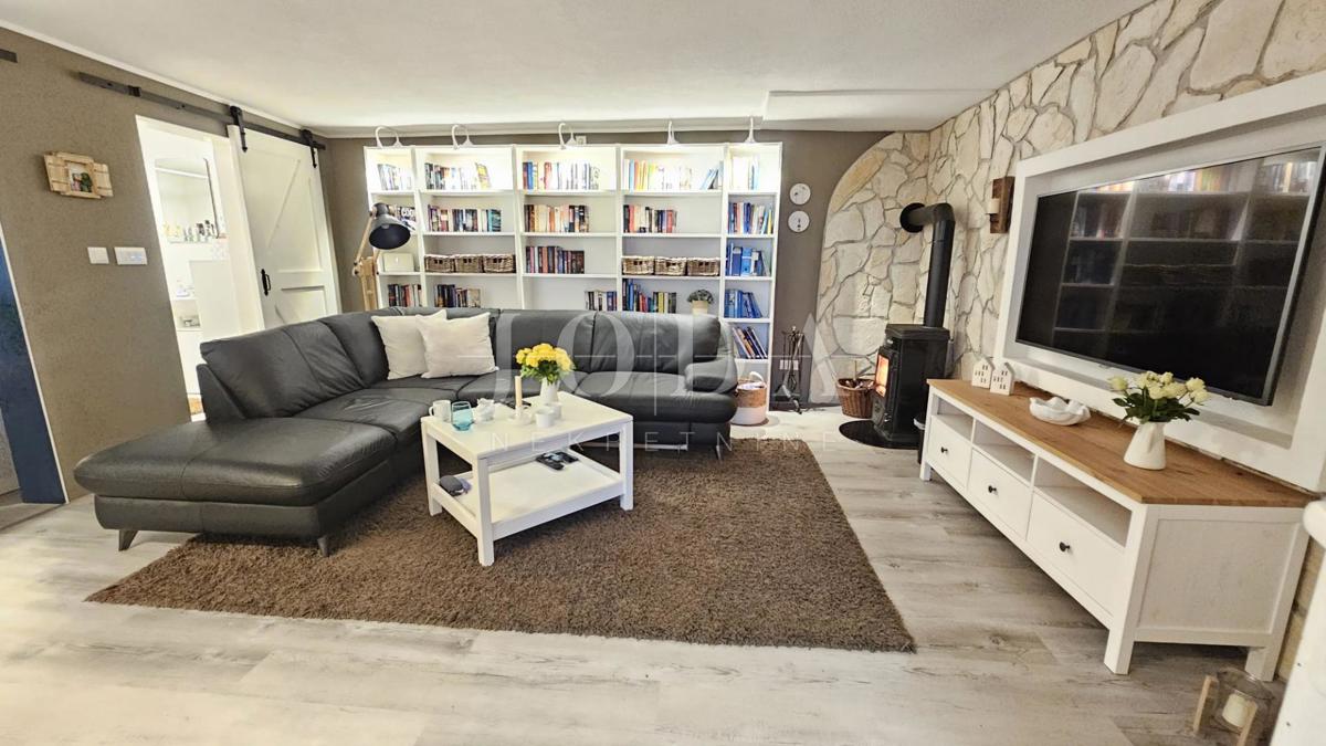 Casa Klenovica, Novi Vinodolski, 100m2