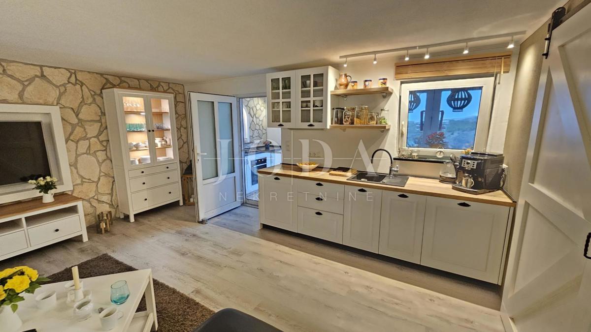 Casa Klenovica, Novi Vinodolski, 100m2