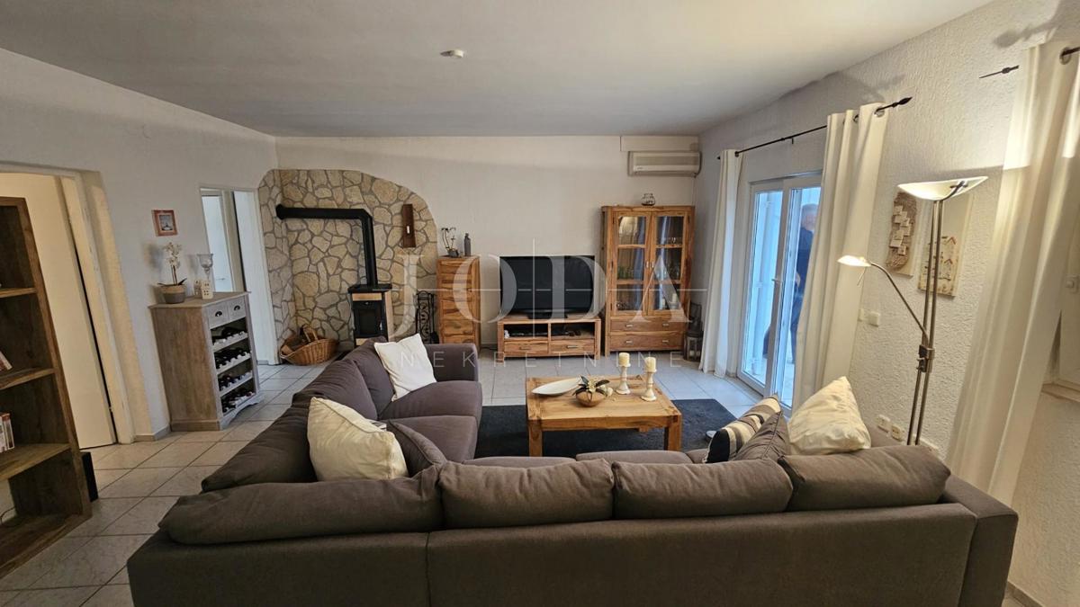 Casa Klenovica, Novi Vinodolski, 100m2