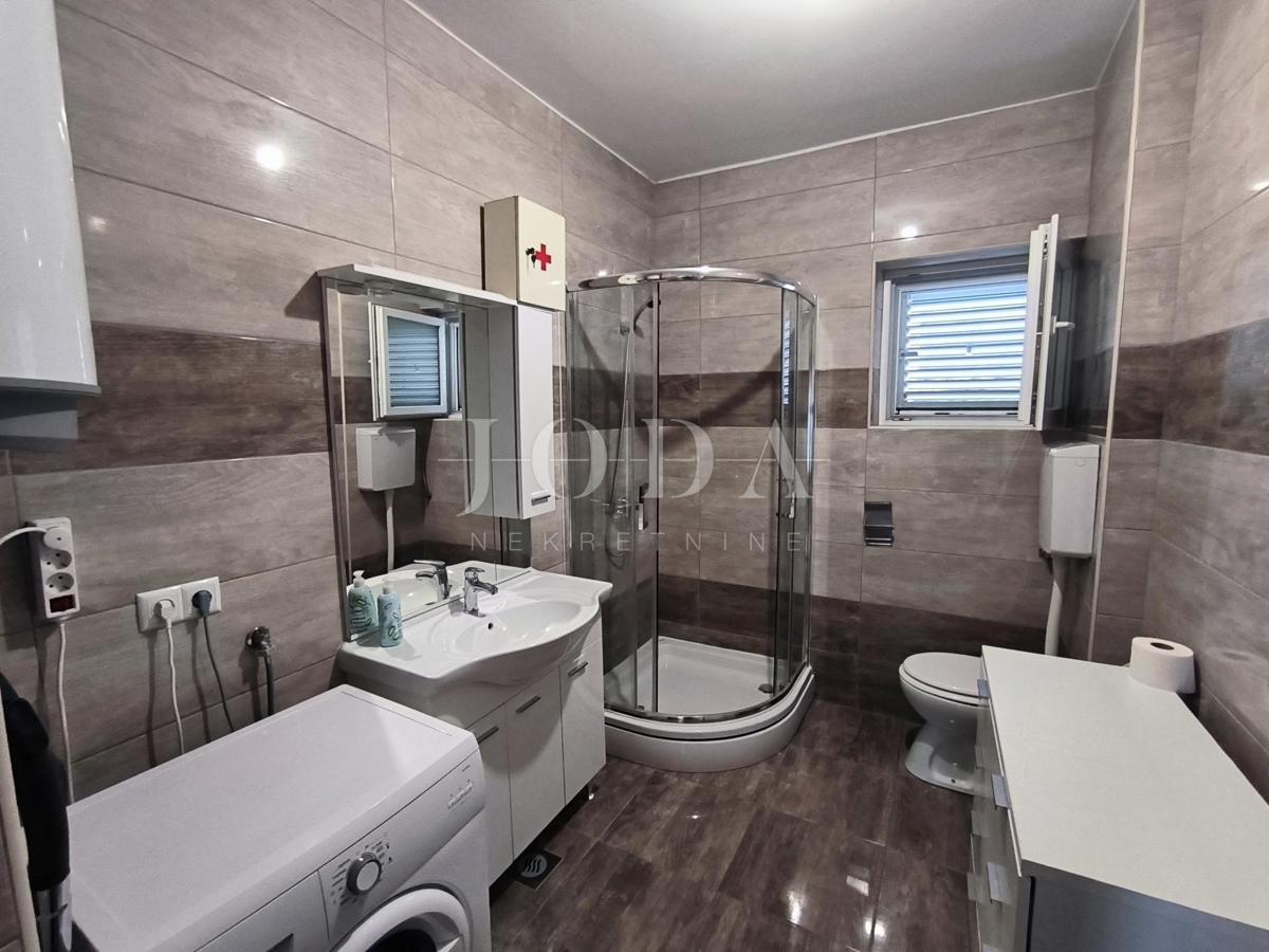 Appartamento vicino al mare con 2 balconi