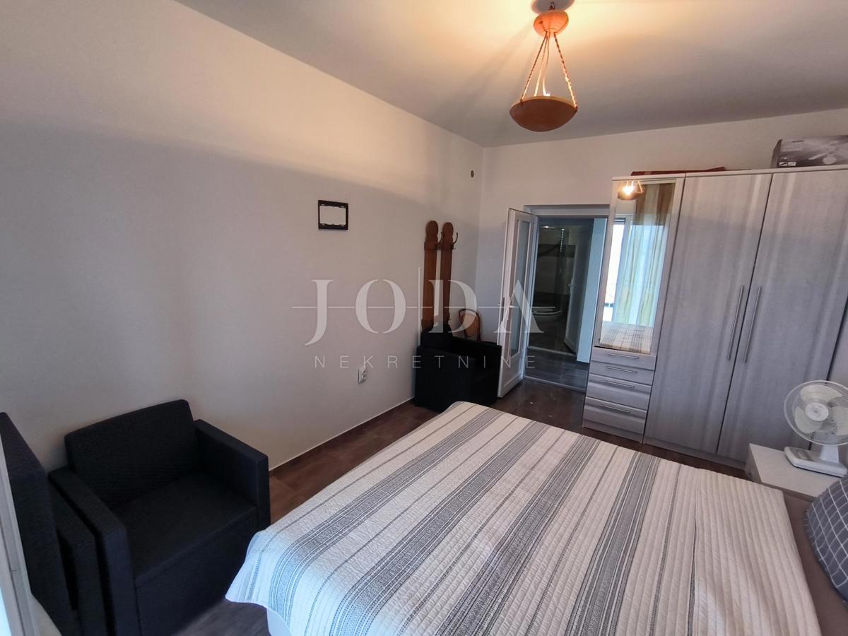 Appartamento vicino al mare con 2 balconi