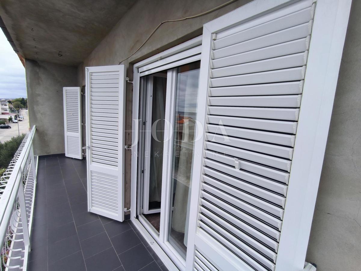 Appartamento vicino al mare con 2 balconi