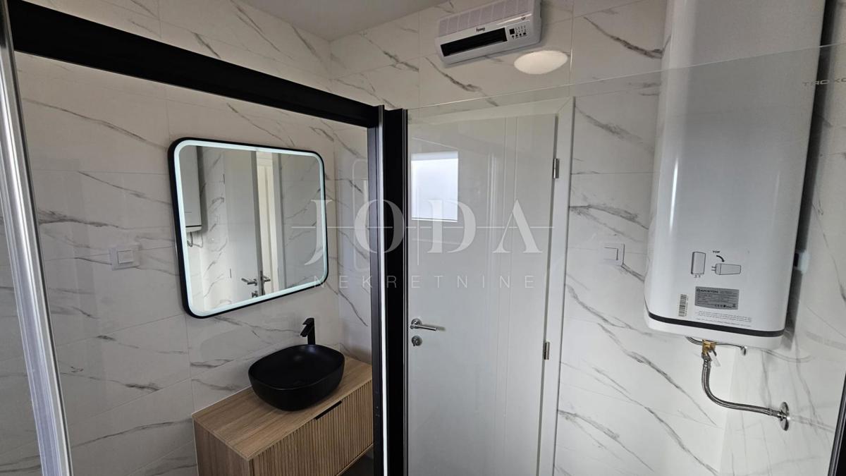 Allogio Novi Vinodolski, 66,52m2