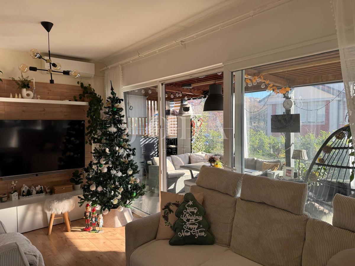 Allogio Gornja Drenova, Sveti Ivan Zelina, 59m2