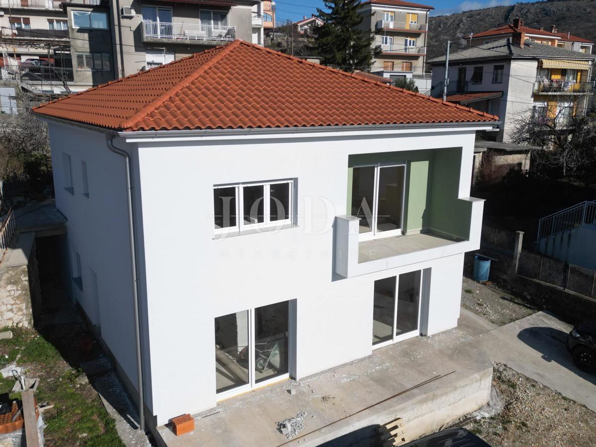 Casa Gornja Vežica, Rijeka, 103m2