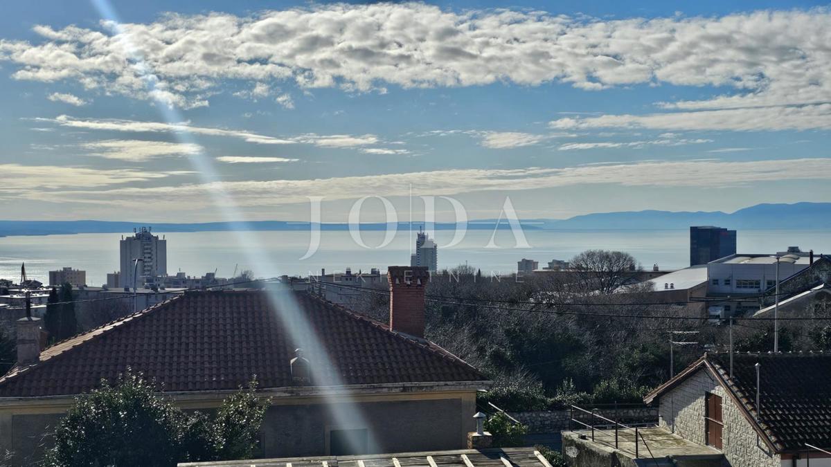 Casa Gornja Vežica, Rijeka, 103m2