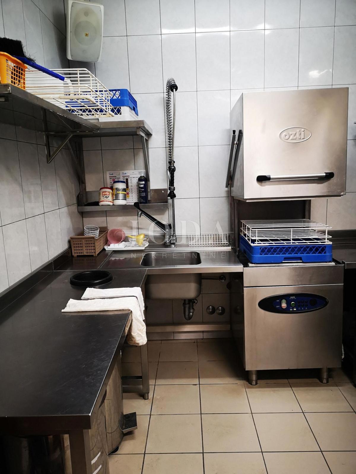 Casa Tar, Tar-Vabriga, 321,48m2