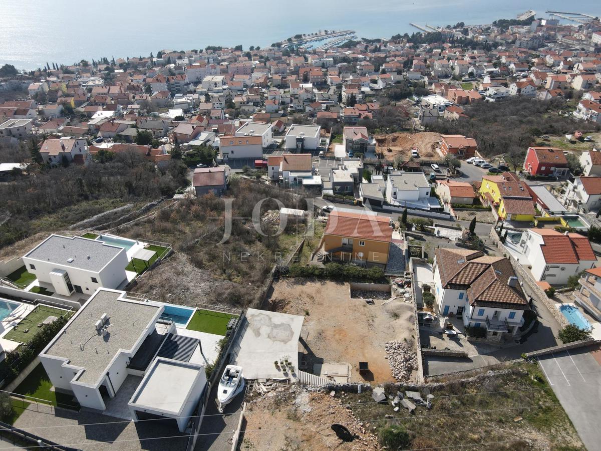 Terreno Crikvenica, 696m2