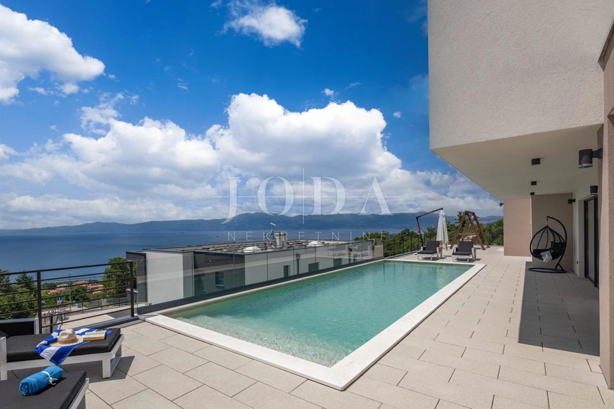 Casa Kostrena Sveta Lucija, Kostrena, 295,95m2