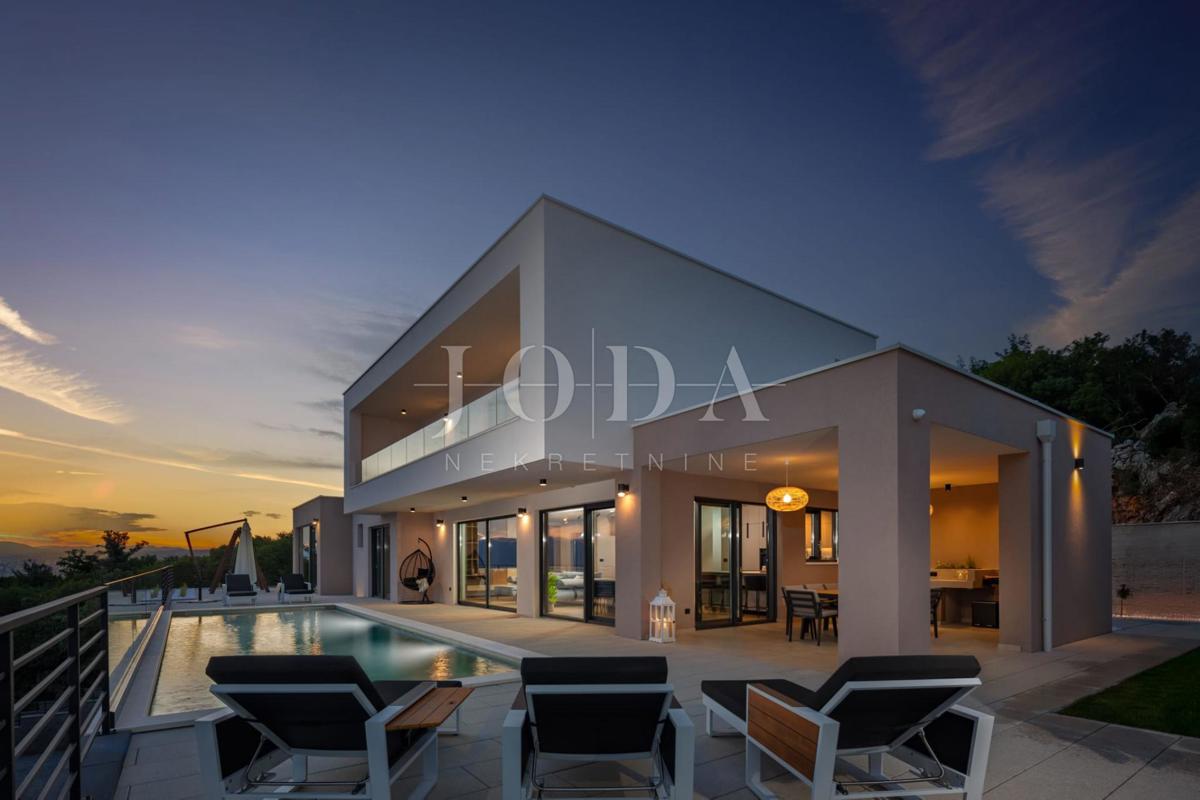 Casa Kostrena Sveta Lucija, Kostrena, 295,95m2