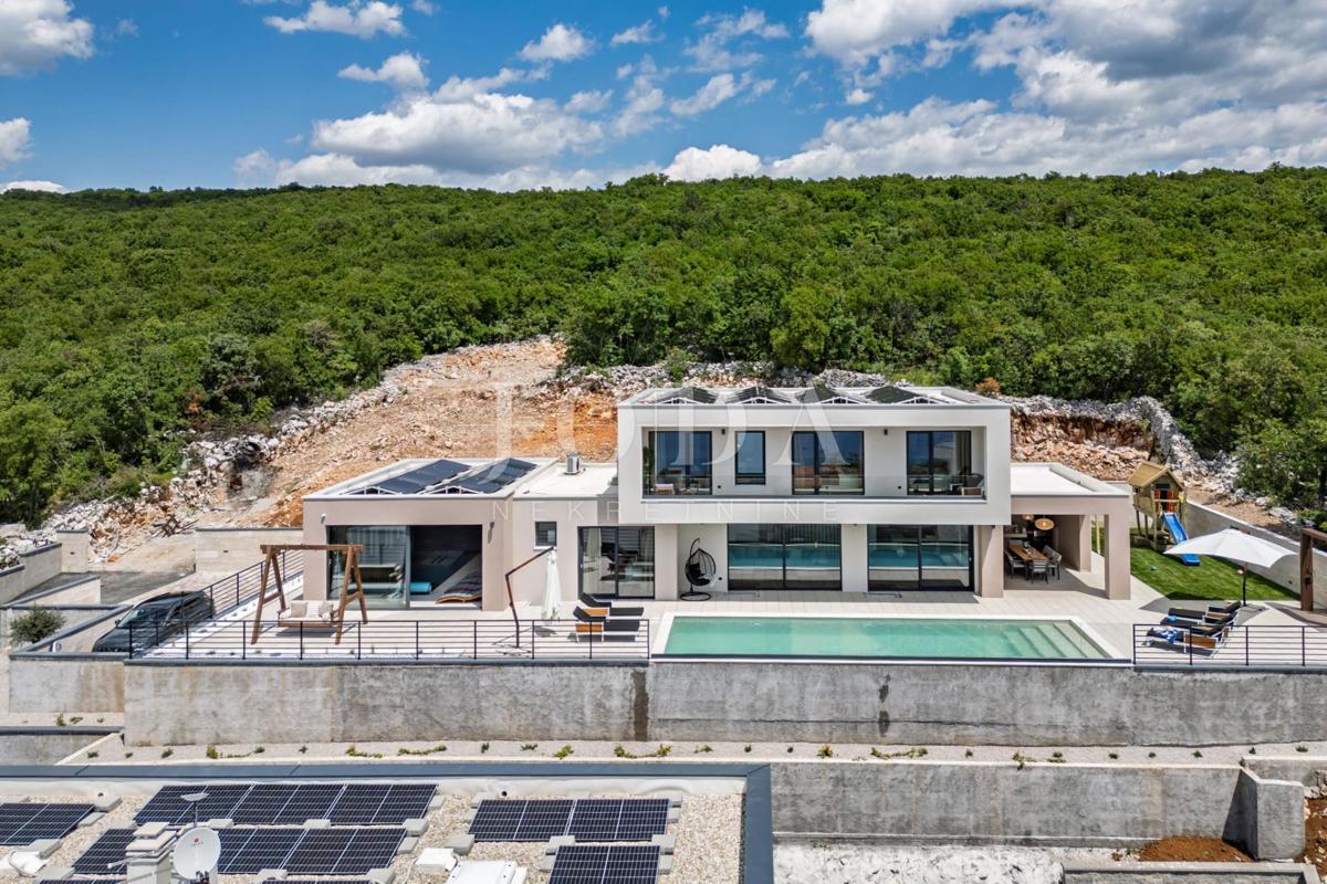 Casa Kostrena Sveta Lucija, Kostrena, 295,95m2