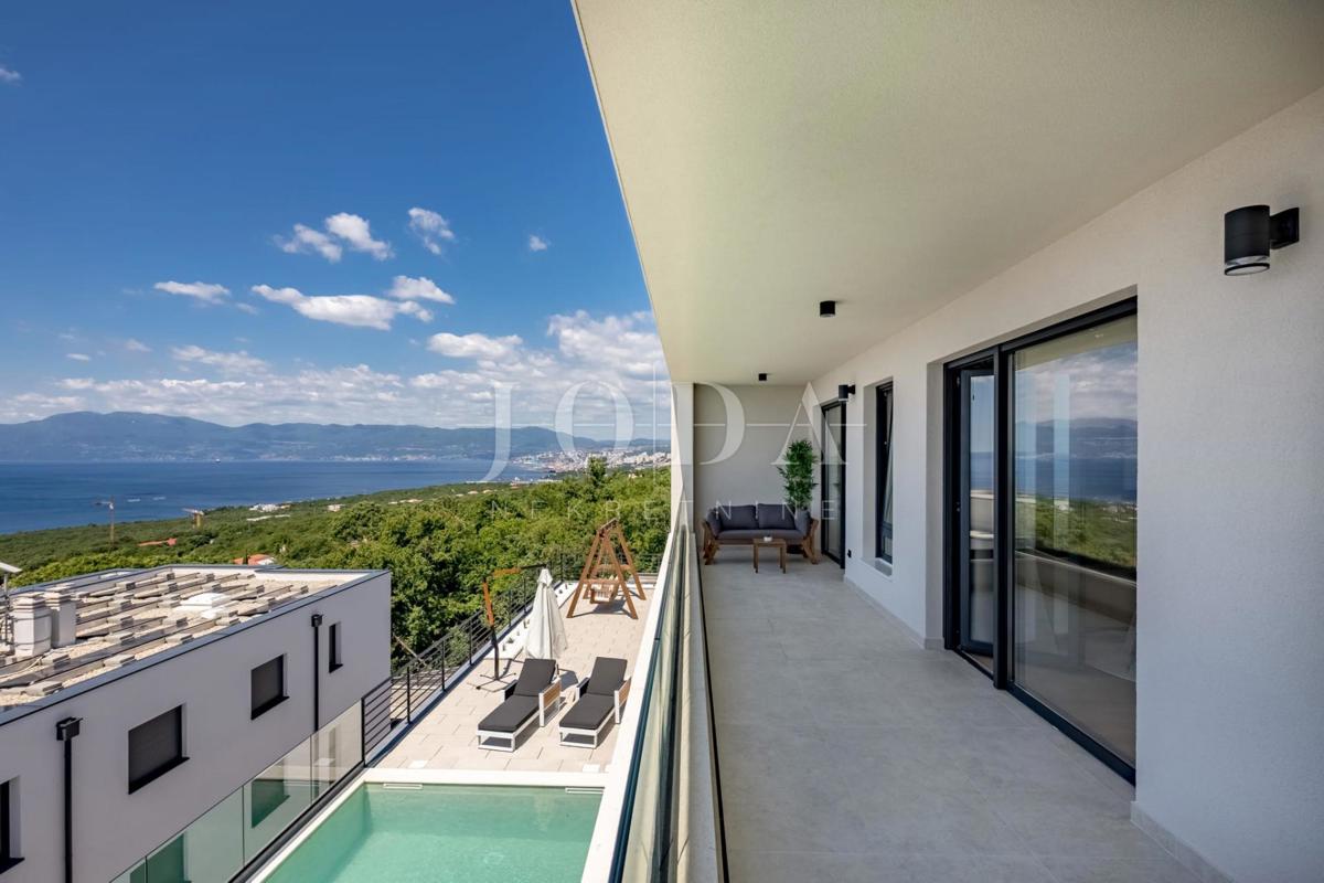 Casa Kostrena Sveta Lucija, Kostrena, 295,95m2