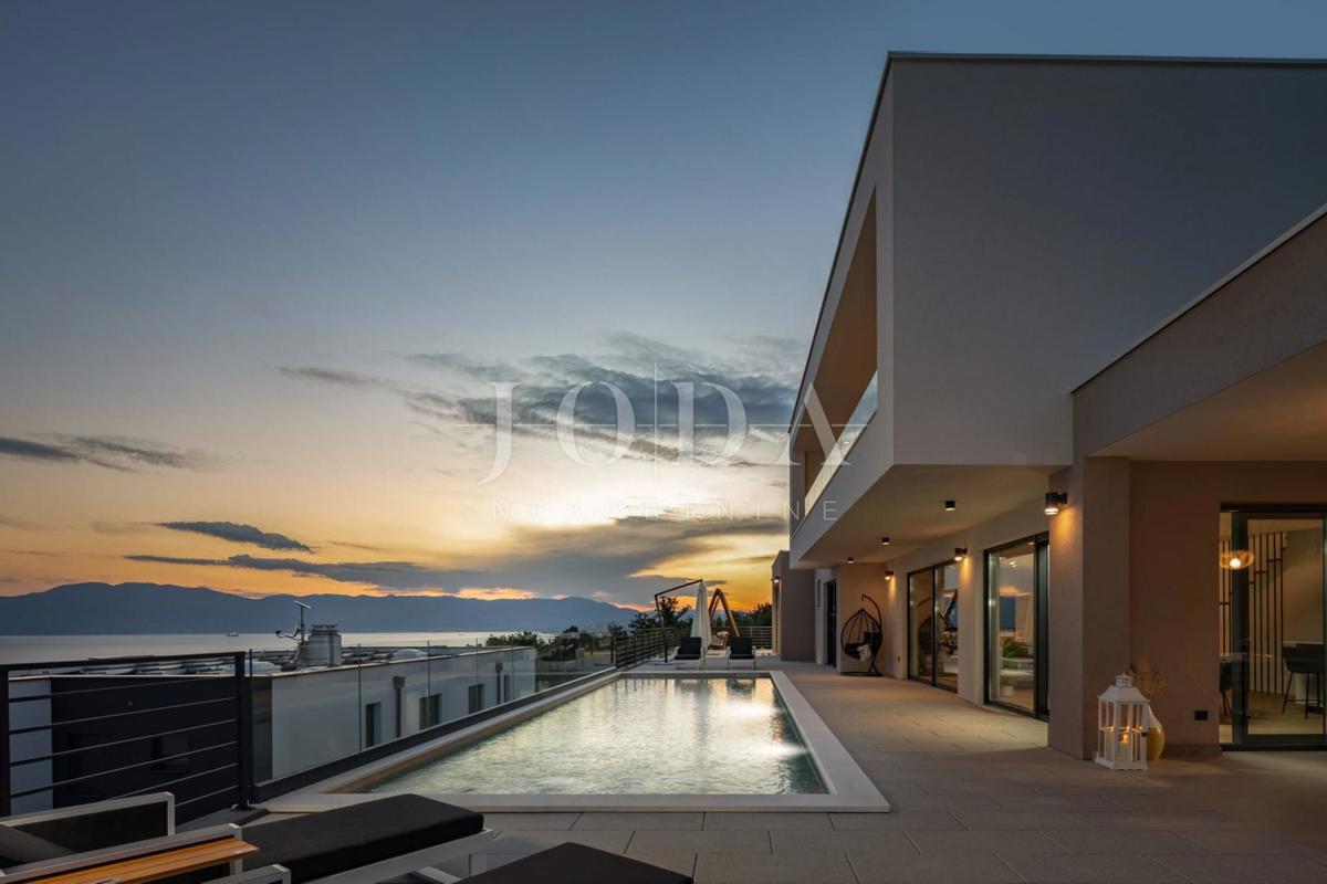 Casa Kostrena Sveta Lucija, Kostrena, 295,95m2