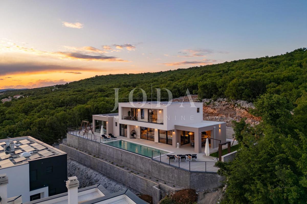 Casa Kostrena Sveta Lucija, Kostrena, 295,95m2