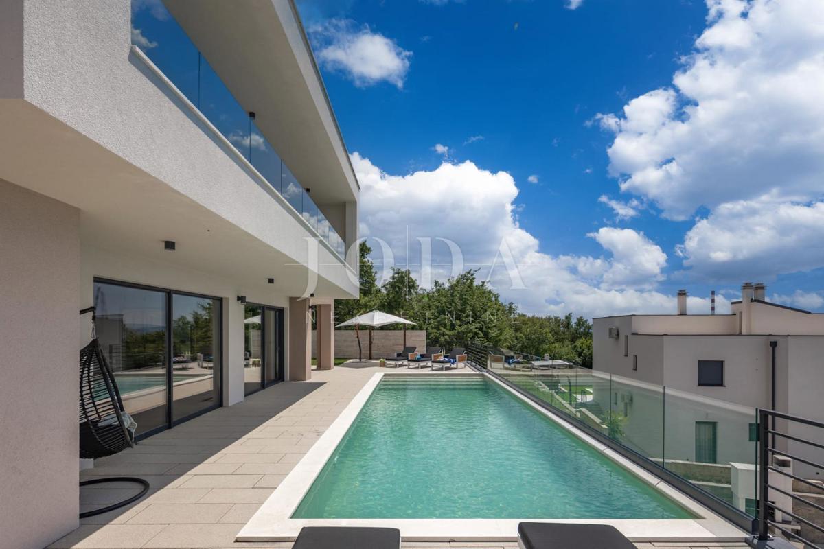 Casa Kostrena Sveta Lucija, Kostrena, 295,95m2