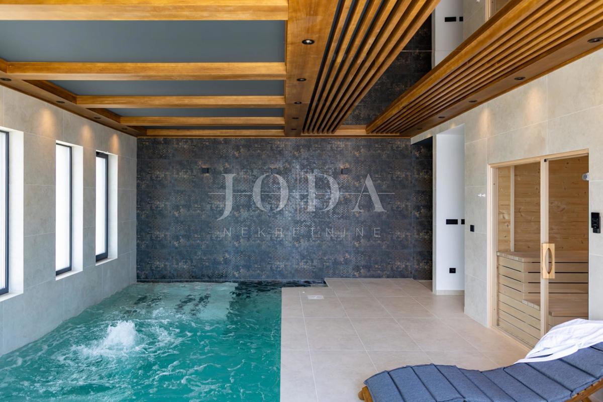 Casa Kostrena Sveta Lucija, Kostrena, 295,95m2