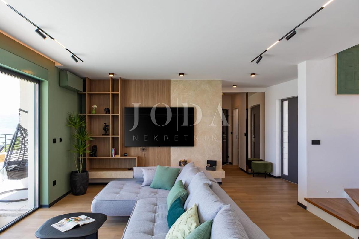 Casa Kostrena Sveta Lucija, Kostrena, 295,95m2