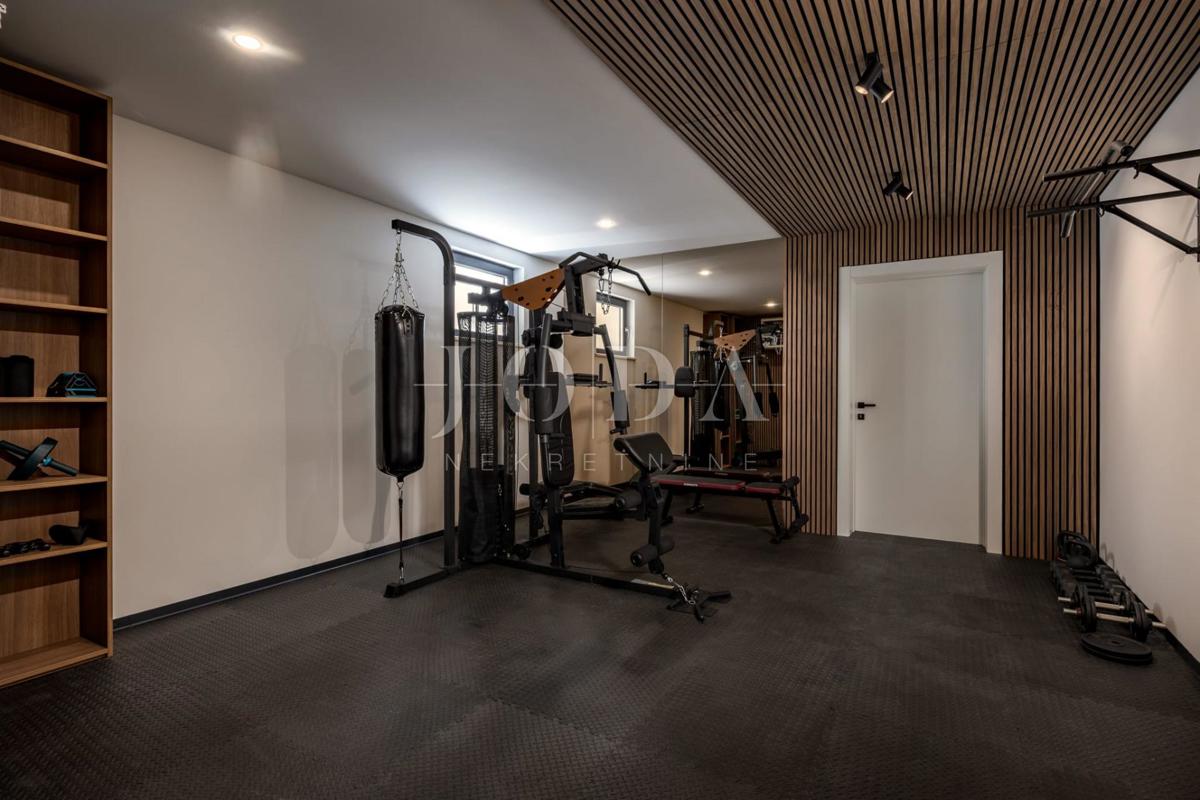 Casa Kostrena Sveta Lucija, Kostrena, 295,95m2