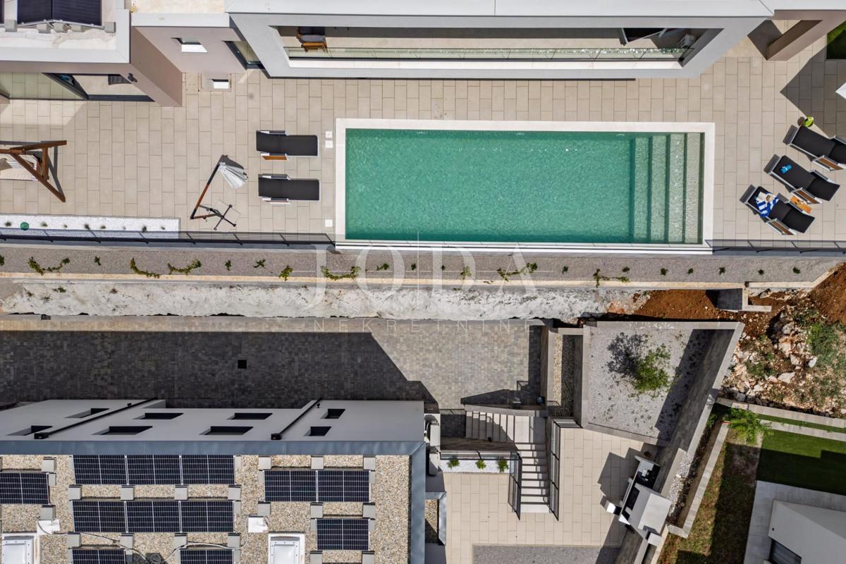 Casa Kostrena Sveta Lucija, Kostrena, 295,95m2