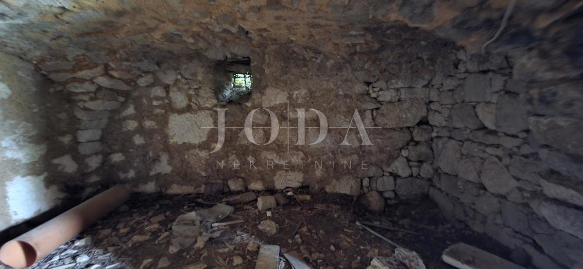 Casa in pietra con vista mare + terreno 1.400 m² | Baretići, Grižane