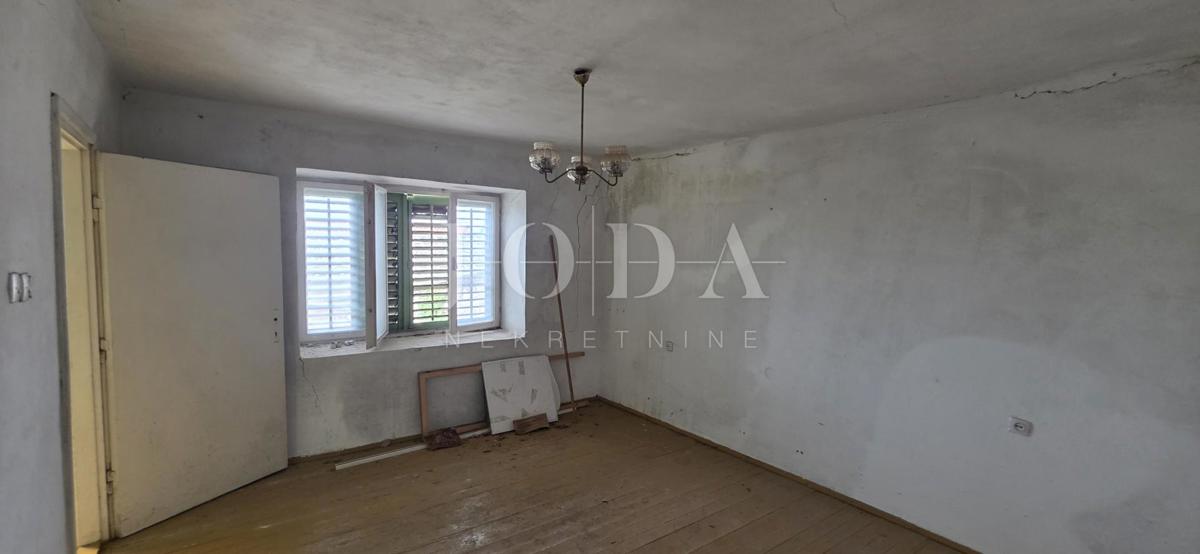 Casa in pietra con vista mare + terreno 1.400 m² | Baretići, Grižane