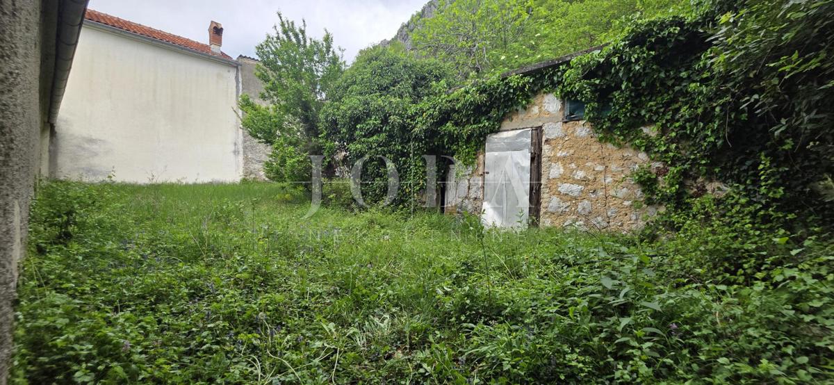 Casa in pietra con vista mare + terreno 1.400 m² | Baretići, Grižane